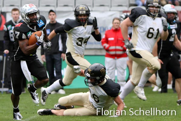 Swarco Raiders besiegen ersatzgeschwächte Kornmesser Rangers deutlich - Foto © Florian Schellhorn - www.footballpics.info