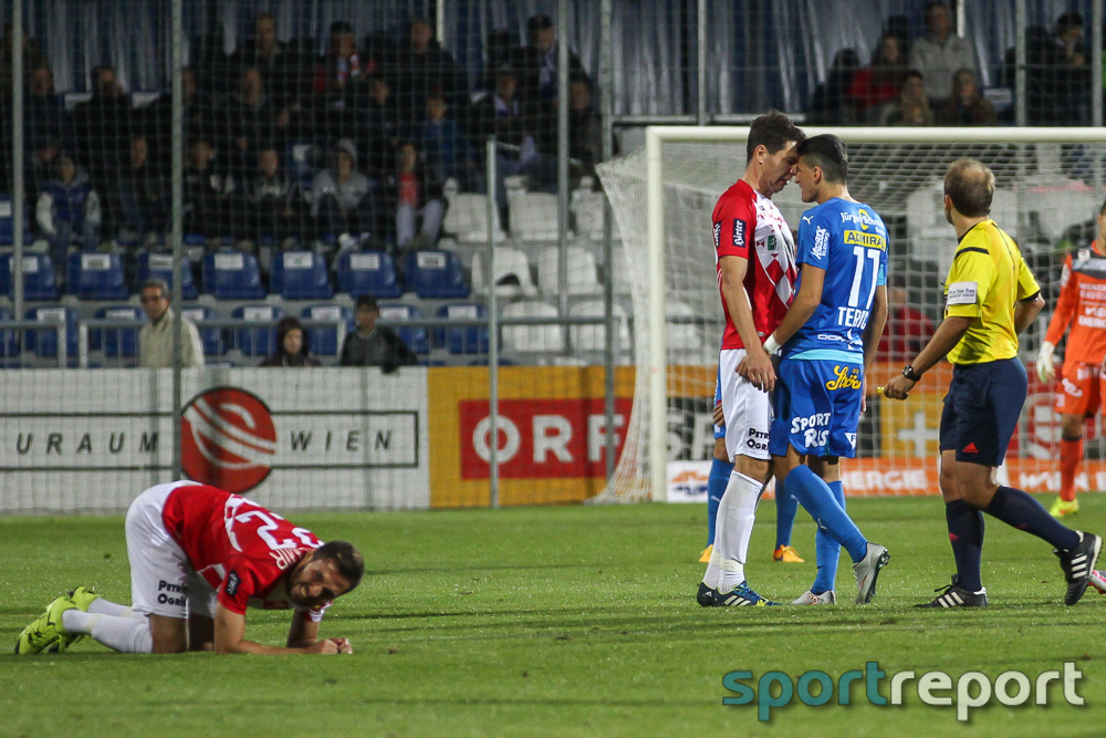 Zeitweise war es ein sehr intensiv geführtes Spiel
© Sportreport/Gerhard Weingrill Floridsdorfer AC, SK Austria Klagenfurt, FAC-Platz, Sky Go Erste Liga