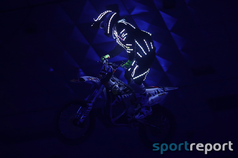 Masters of Dirt - Explosives Radspektakel in der Linzer Tips Arena