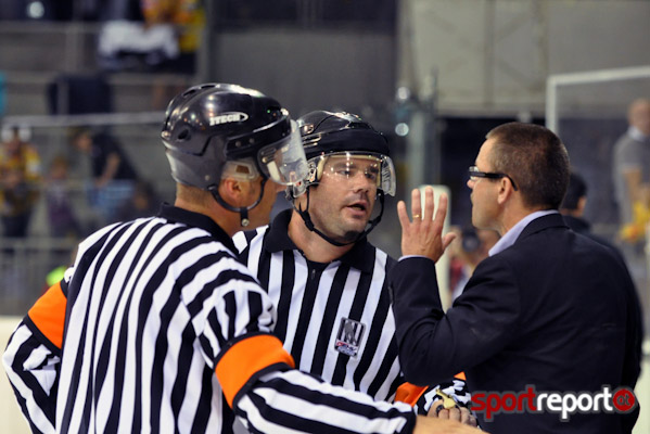 Samuelsson im Gespräch - Foto © Sportreport Samuelsson im Gespräch