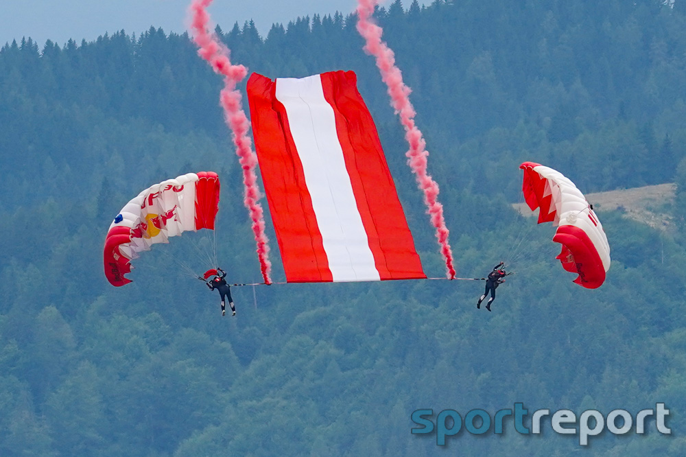 HSV Red Bull Salzburg mit Gold- Silber- und Bronzemedaillen beim Weltcup im Fallschirm-Zielspringen in Thalgau