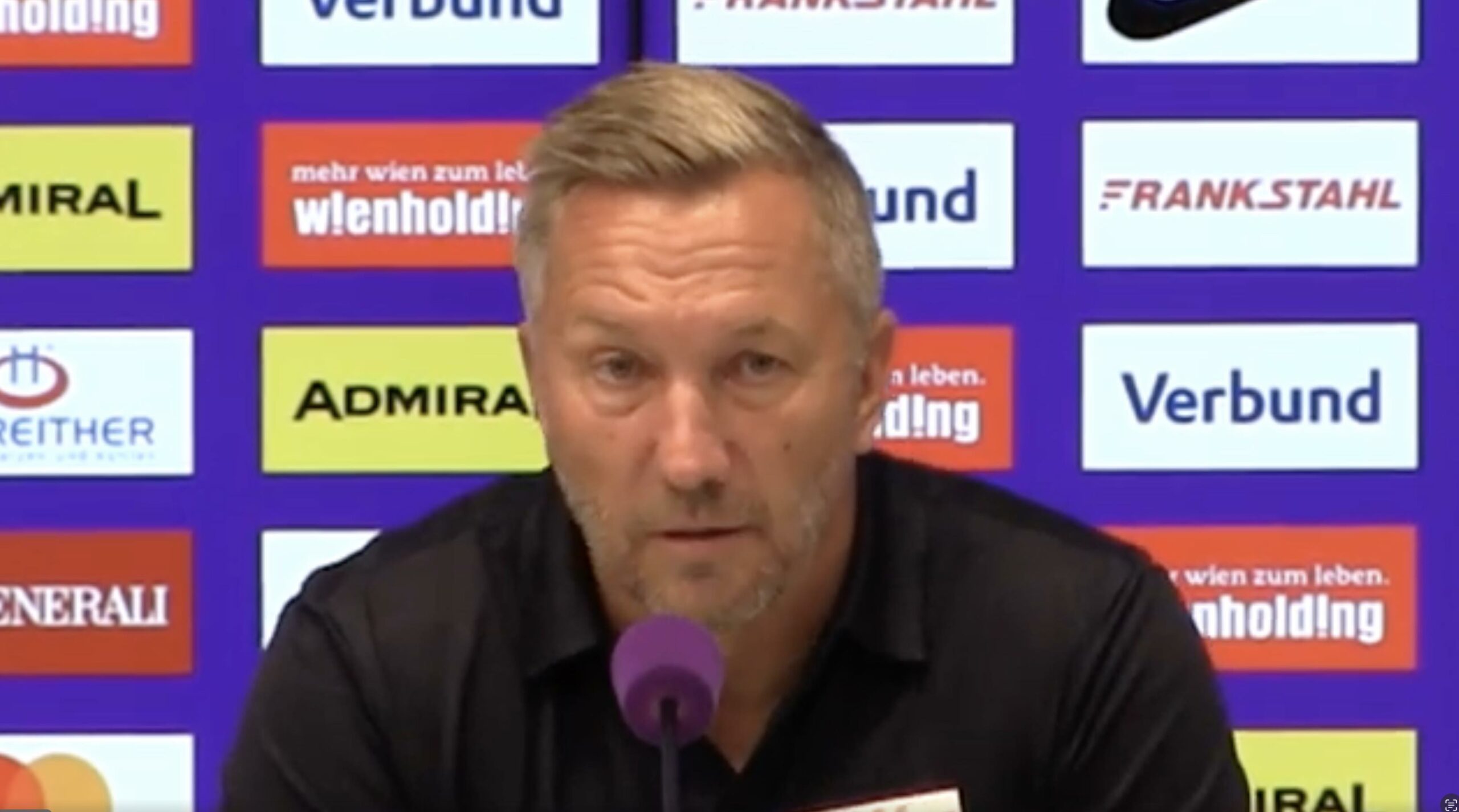 Pressekonferenz von Manfred Schmid nach FK Austria Wien – TSV Hartberg In der Generali Arena 